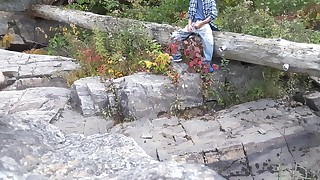 Edging session on a tree trunk on the banks of the river in my dirty jeans